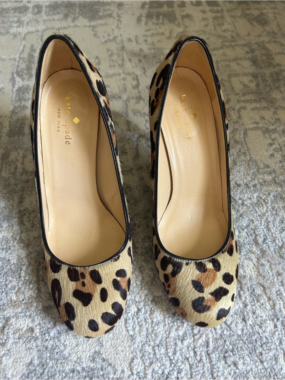 Kate Spade New York Leopard Calf Hair Pumps Heels Size 7 Made in Italy